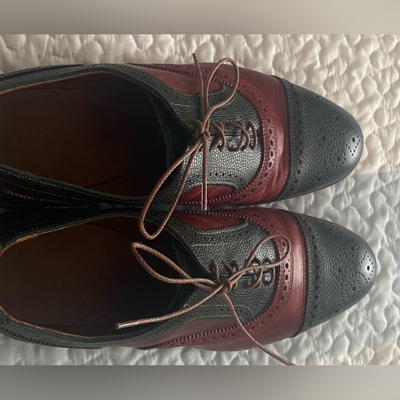 Allen Edmonds Men’s Holiday Shoes, Red & Green - Like new! 10 EEE - Picture 2 of 9